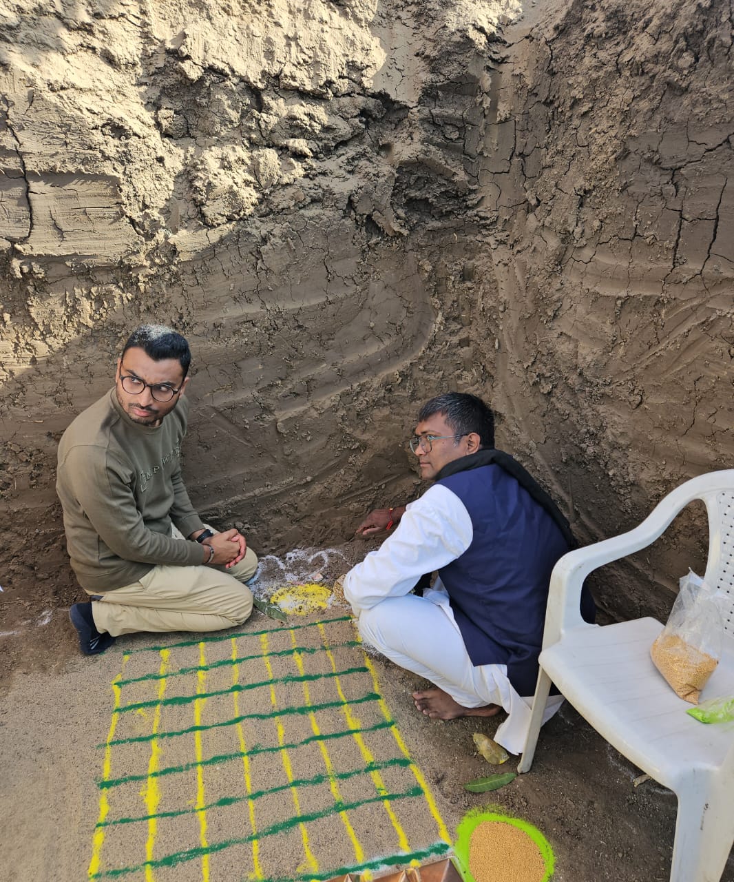 Description of image 14